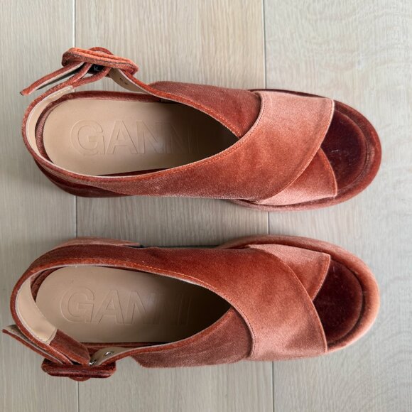 Ganni Velvet Slingback Sandals - Picture 4 of 5